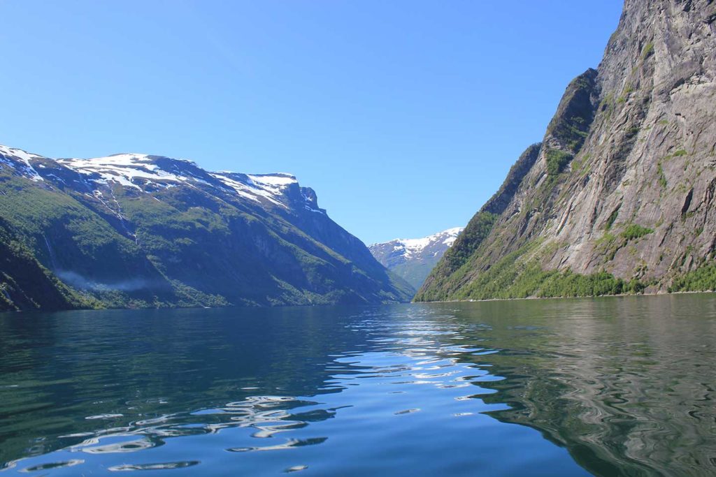 RIB Geiranger: Sightseeing utenom det vanlige